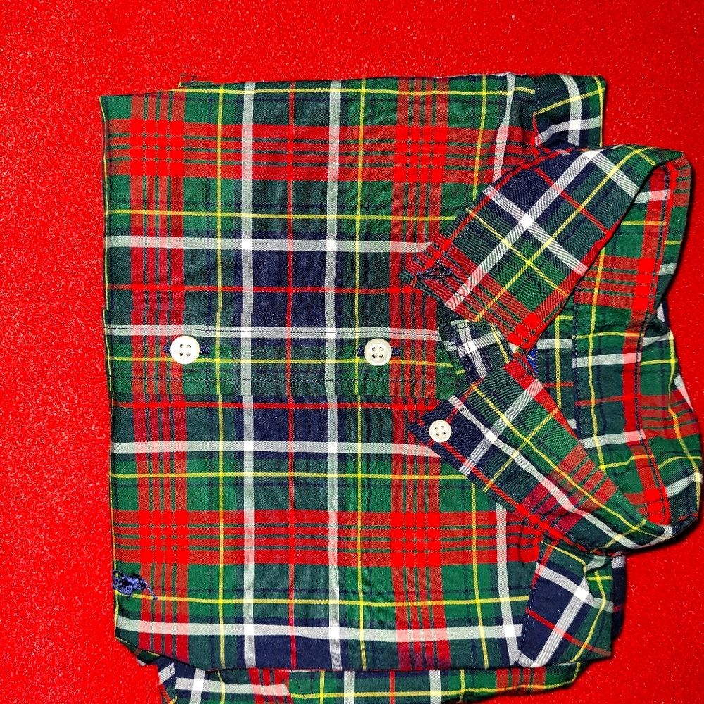 Shirts - Picture 4 of 9